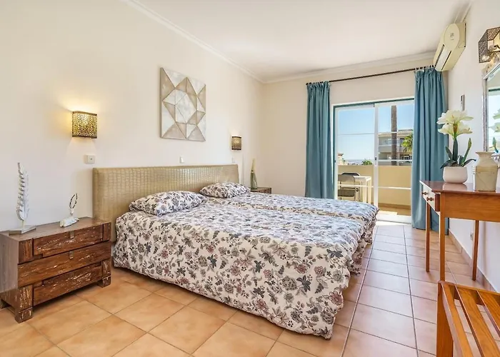 In Luxury By Qozzy Апартаменты